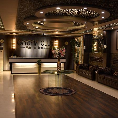 Oxygym Club Hotel & Suites ファイサラーバード エクステリア 写真