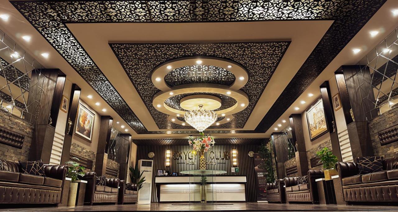 Oxygym Club Hotel & Suites ファイサラーバード エクステリア 写真