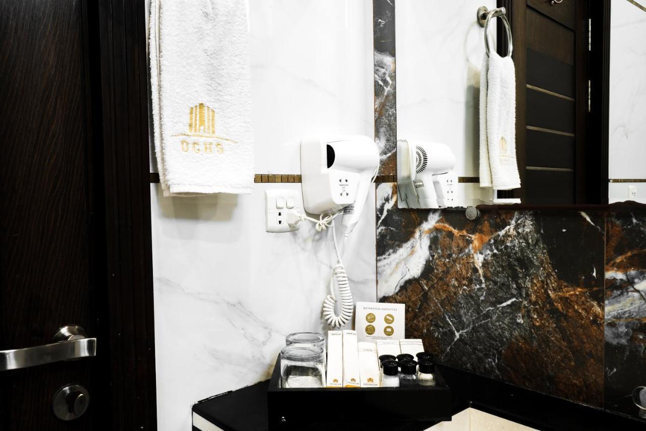 Oxygym Club Hotel & Suites ファイサラーバード エクステリア 写真